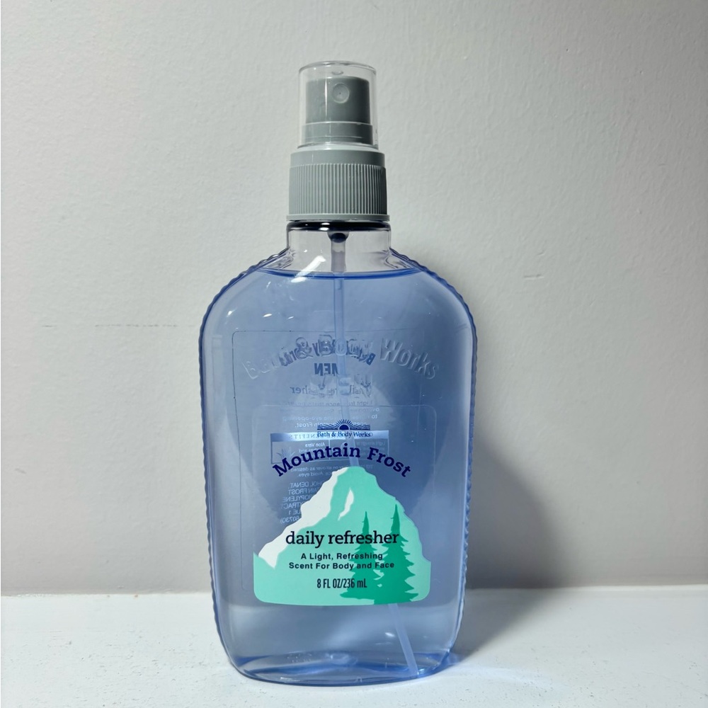 Bath & Body Works Mountain Frost Daily Refresher 8 Fl Oz Mist